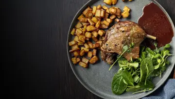 Задник к фильму "La cuisine du Sud-Ouest se confie" #1786167