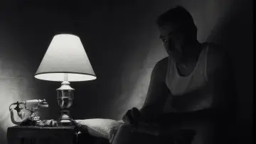 Задник к фильму "The Visitor" #1842505