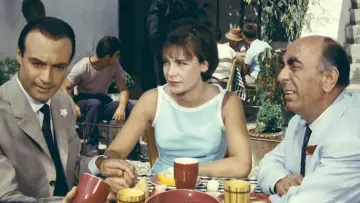 Задник к фильму "Τζένη Τζένη" #933633