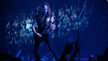 Задник к фильму "Metallica: Сквозь невозможное" #386506