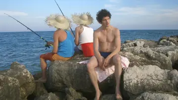 Авриль постер