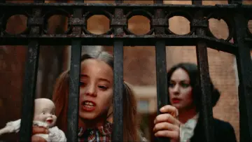 Задник к фильму "Элис, милая Элис" #419306
