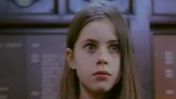 Задник к фильму "The Worst Witch" #1567527