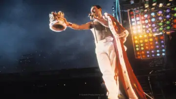 Задник к фильму "Queen: Live at Wembley Stadium" #411071