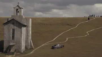 Задник к фильму "Изгнание" #458075