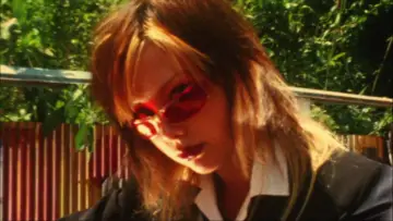 Задник к фильму "Девочки-камикадзе" #876790