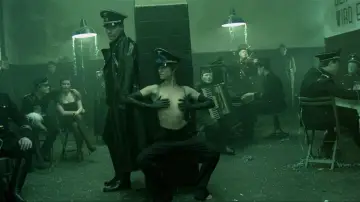 Задник к фильму "Ночной портье" #344436