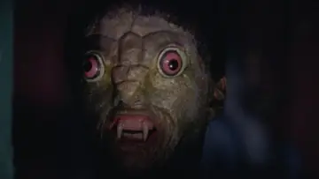 Задник к фильму "The Reptile" #1658766