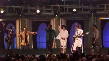 Задник к фильму "Michael Jackson: 30th Anniversary Celebration" #399715