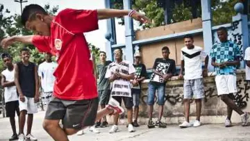 Задник к фильму "A Batalha do Passinho - O Filme" #967625