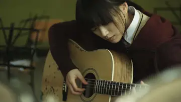 Задник к фильму "한공주" #400883