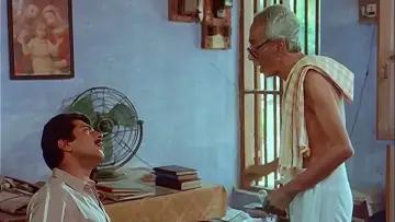 Задник к фильму "ഉത്തരം" #1157957