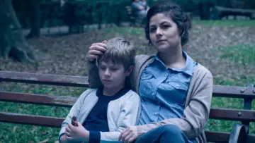 Задник к фильму "Arthur e o Infinito - Um Olhar Sobre o Autismo" #1200513
