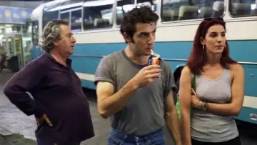Задник к фильму "Αυτή η Νύχτα Μένει" #1162419