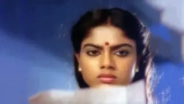 Задник к фильму "മുഖം" #739734