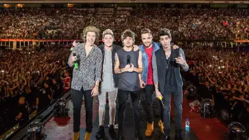 Задник к фильму "One Direction: Where We Are - The Concert Film" #425263
