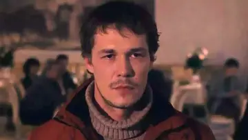 Задник к фильму "Дурак" #1856154