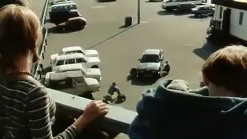 Задник к фильму "Мийники автомобілів" #1173999