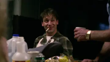 Задник к фильму "Незваный гость" #1056875