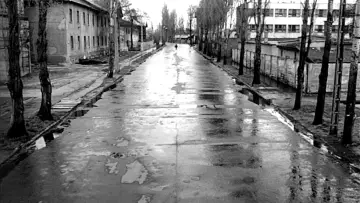 Задник к фильму "Сатанинское танго" #1011138