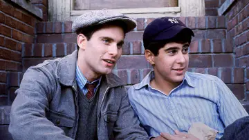 Задник к фильму "Brighton Beach Memoirs" #1577082