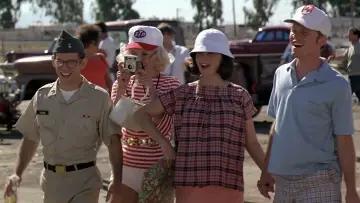 Задник к фильму "More American Graffiti" #437337