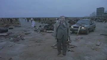Задник к фильму "Песни со второго этажа" #1082072