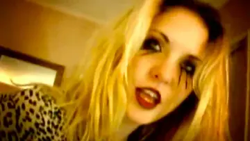 Задник к фильму "Slaughtered Vomit Dolls" #425590