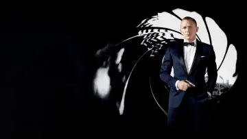 Задник к фильму "007: Координаты «Скайфолл»" #587948