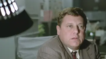 Задник к фильму "Второй трагический Фантоцци" #1538228