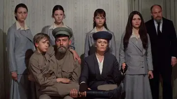 Задник к фильму "Николай и Александра" #421203