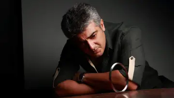 Задник к фильму "என்னை அறிந்தால்" #1148510