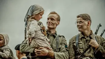 Задник к фильму "1944" #493845