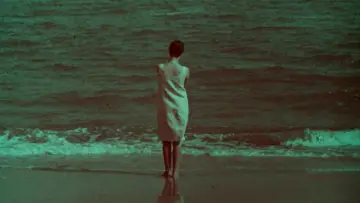 Задник к фильму "Входящая В Море" #1174738