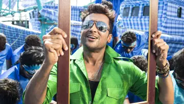 Задник к фильму "மாஸ் என்கிற மாசிலாமணி" #1623236