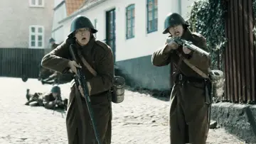 Задник к фильму "9 апреля" #409151