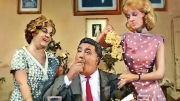 Задник к фильму "Το Τεμπελόσκυλο" #1147177