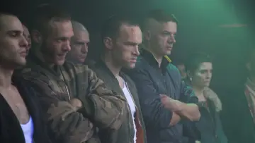 Француз постер
