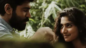 Задник к фильму "പ്രേമം" #689558