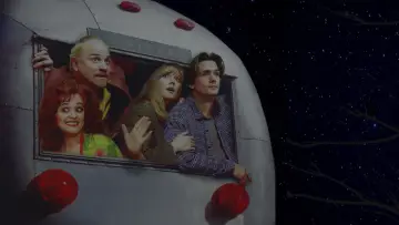 Задник к фильму "Out There" #1126844