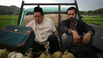 Mencari Hilal постер