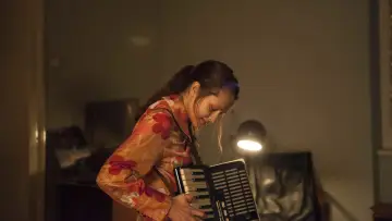 Задник к фильму "Берлинский синдром" #1002606