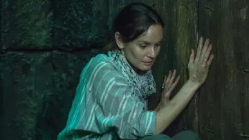 Задник к фильму "По ту сторону двери" #403892