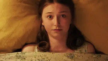 Задник к фильму "Girl Asleep" #485654