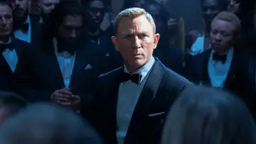 Задник к фильму "007: Не время умирать" #219470