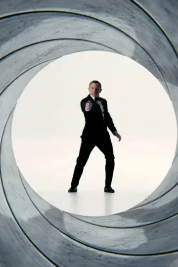 Постер к фильму "007: Не время умирать" #578554
