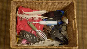 Задник к фильму "Tickled" #471673