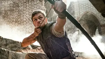 Задник к фильму "Робин Гуд: Начало" #323985