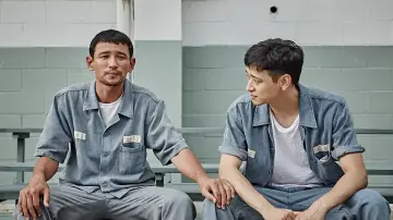Задник к фильму "검사외전" #385657