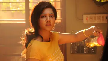 Задник к фильму "காதலும் கடந்து போகும்" #1651740